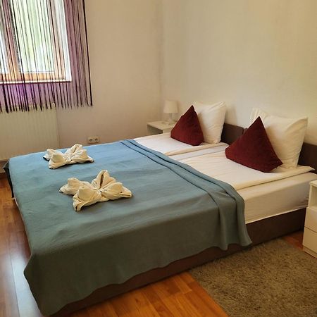 Elena Suite Budapeste Exterior foto